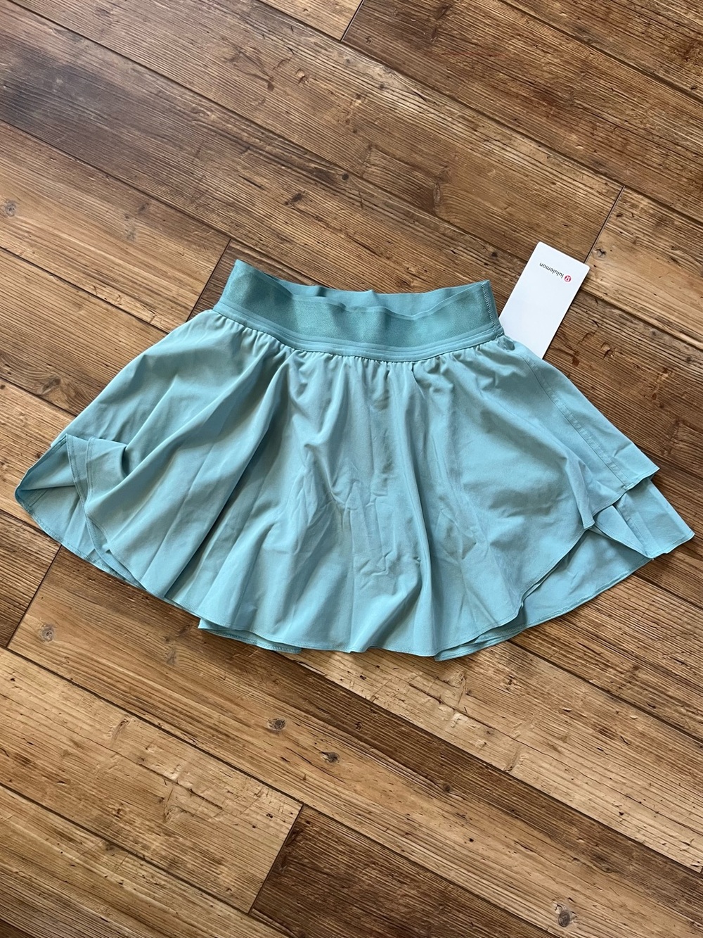 Lulu Lemon Court Rival skirt